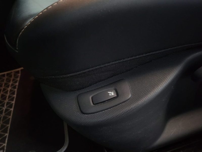 RENAULT CLIO 1.2 TCe 120ch Initiale Paris EDC