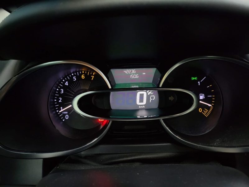 RENAULT CLIO 1.2 TCe 120ch Initiale Paris EDC