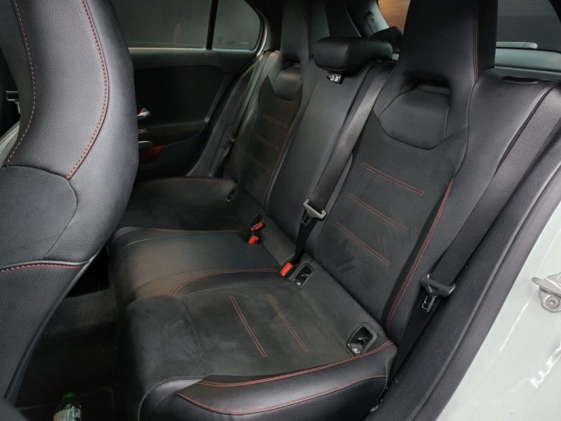 MERCEDES-BENZ CLASSE A 180d 116 cv AMG LINE 8G-DCT