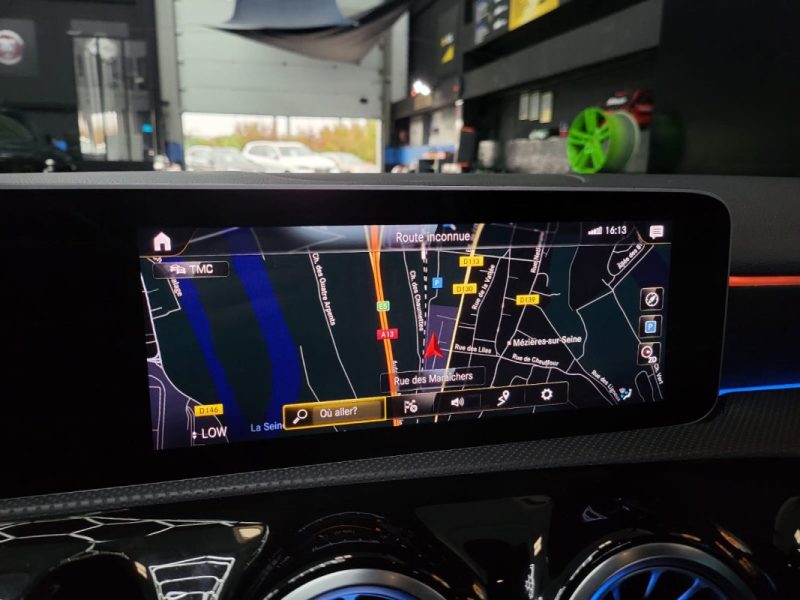 MERCEDES-BENZ CLASSE A 180d 116 cv AMG LINE 8G-DCT