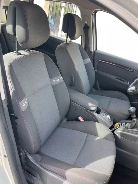 RENAULT MEGANE SCENIC 1.5 DCI 110CH