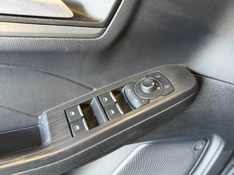 FORD KUGA III 2.5 DURATEC 152CV HYBRIDE / FLEXFUEL TITANIUM - PACK ASSISTANCE 2024