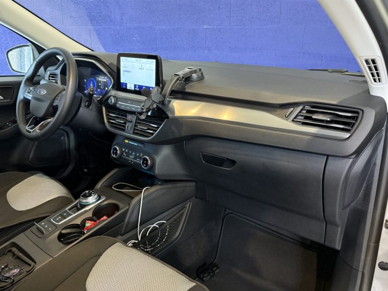 FORD KUGA III 2.5 DURATEC 152CV HYBRIDE / FLEXFUEL TITANIUM - PACK ASSISTANCE 2024