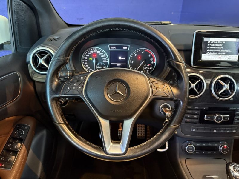 MERCEDES-BENZ CLASSE B 200 CDI 1.8 136CV FASCINATION - TOIT OUVRANT -INTÉRIEUR BRUN  