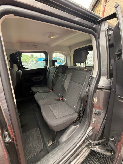 PEUGEOT RIFTER 1.5 BLUEHDI 100 ALLURE (326E/mois)