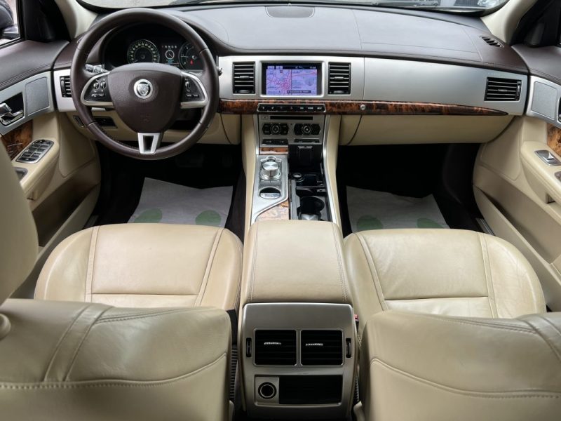 JAGUAR XF PHASE 2 BERLINE 2.2 D 190 Cv BOITE AUTO INTERIEUR CUIR ECRAN GPS TACTILE CRIT AIR 2