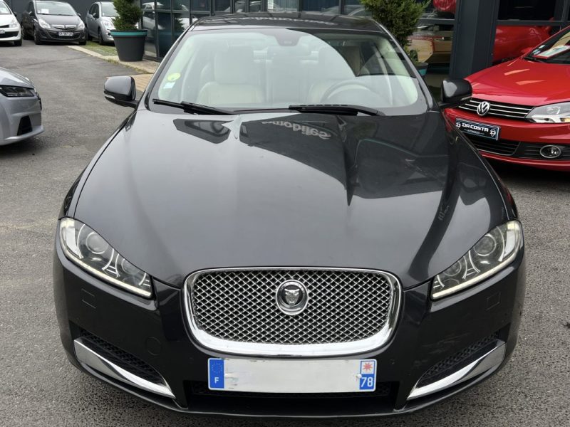 JAGUAR XF PHASE 2 BERLINE 2.2 D 190 Cv BOITE AUTO INTERIEUR CUIR ECRAN GPS TACTILE CRIT AIR 2