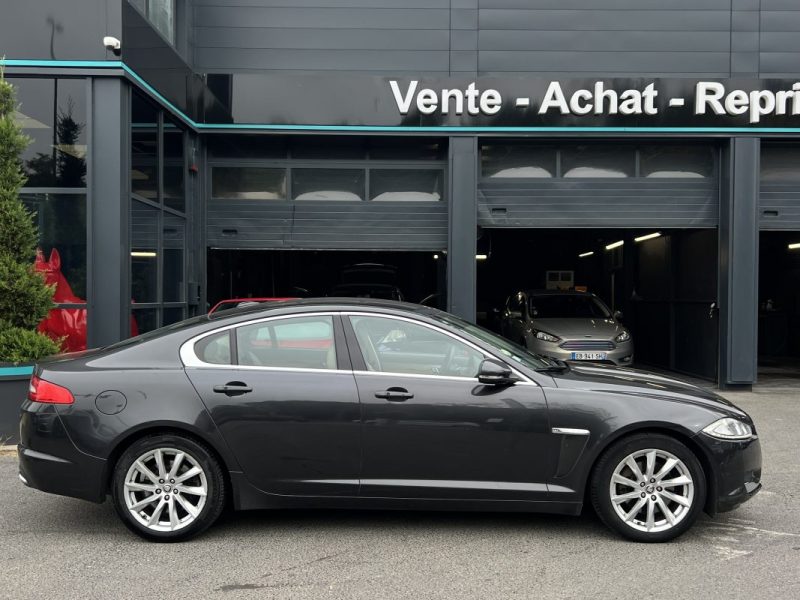 JAGUAR XF PHASE 2 BERLINE 2.2 D 190 Cv BOITE AUTO INTERIEUR CUIR ECRAN GPS TACTILE CRIT AIR 2