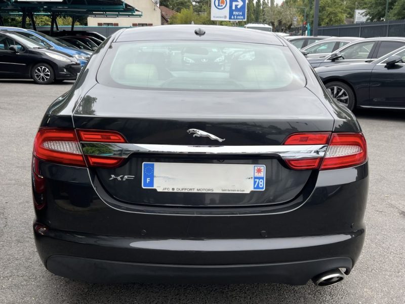 JAGUAR XF PHASE 2 BERLINE 2.2 D 190 Cv BOITE AUTO INTERIEUR CUIR ECRAN GPS TACTILE CRIT AIR 2