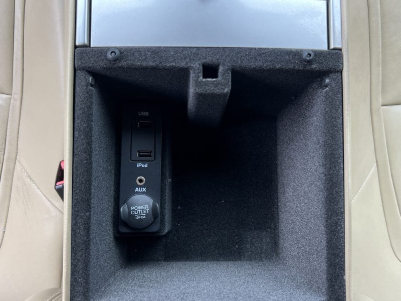 JAGUAR XF PHASE 2 BERLINE 2.2 D 190 Cv BOITE AUTO INTERIEUR CUIR ECRAN GPS TACTILE CRIT AIR 2