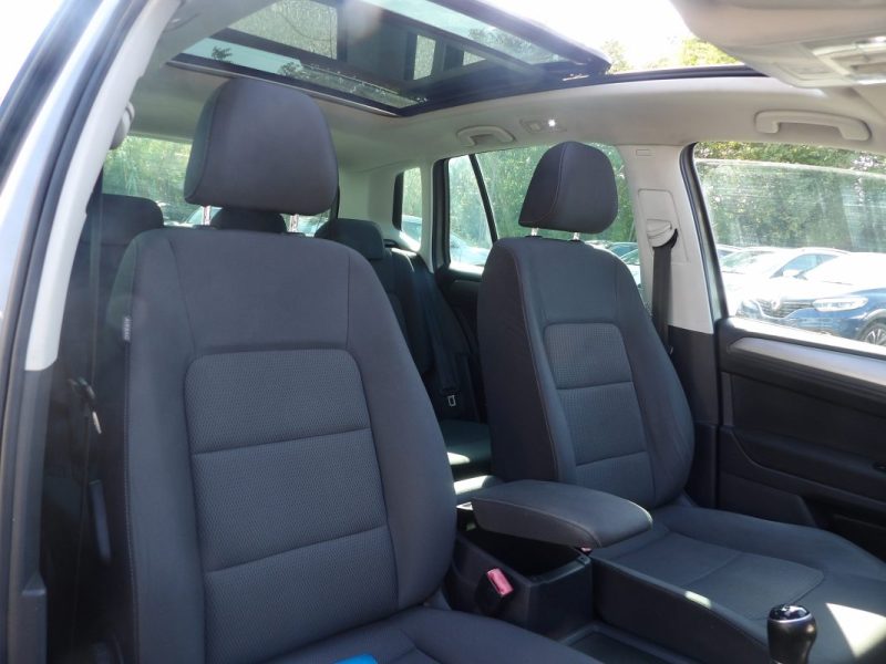 VOLKSWAGEN GOLF SPORTSVAN 1.4 TSI 125CH BLUEMOTION TECHNOLOGY CONFORTLINE 2014