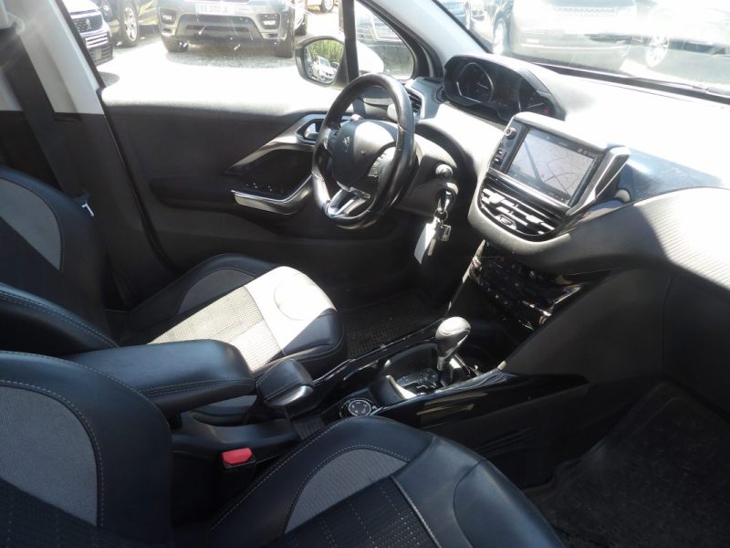 Peugeot 2008 1.2 Turbo 110ch E6.c Allure S&S EAT6 86MKM