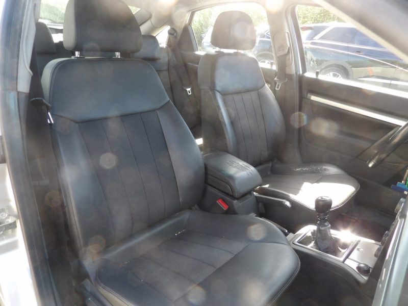 OPEL VECTRA 1.9 CDTI 120 COSMO 2008