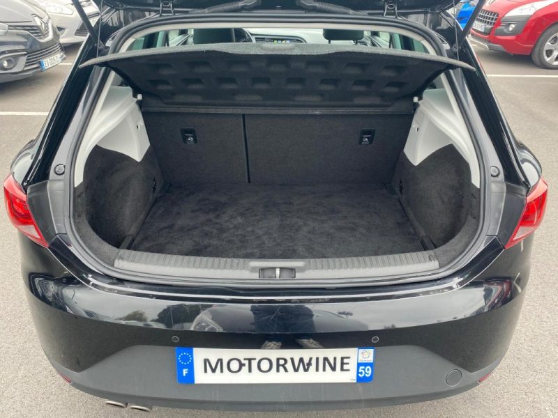 🚗 SEAT LEON 2.0 TDI 150CH FR ✨ 🎥 Caméra de Recul📱 Apple Car Play 🔊 Seat Sound📂 Suivi entretien