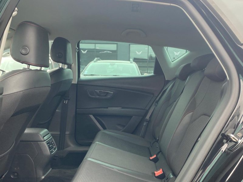 🚗 SEAT LEON 2.0 TDI 150CH FR ✨ 🎥 Caméra de Recul📱 Apple Car Play 🔊 Seat Sound📂 Suivi entretien