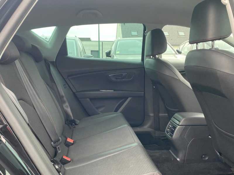 🚗 SEAT LEON 2.0 TDI 150CH FR ✨ 🎥 Caméra de Recul📱 Apple Car Play 🔊 Seat Sound📂 Suivi entretien