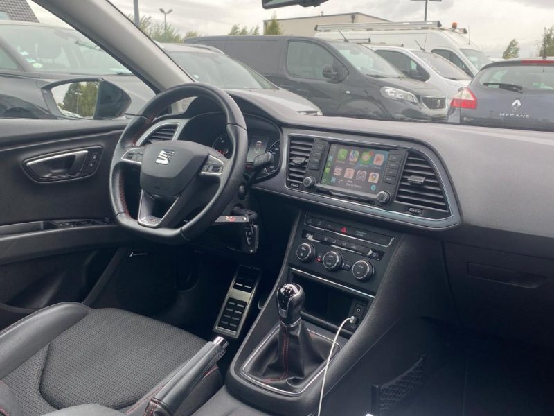 🚗 SEAT LEON 2.0 TDI 150CH FR ✨ 🎥 Caméra de Recul📱 Apple Car Play 🔊 Seat Sound📂 Suivi entretien