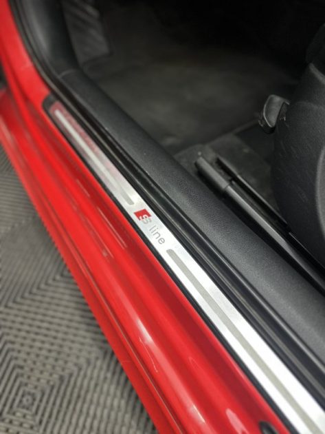 AUDI A3 2.0 TDI 184CH FAP AMBIENTE 2015