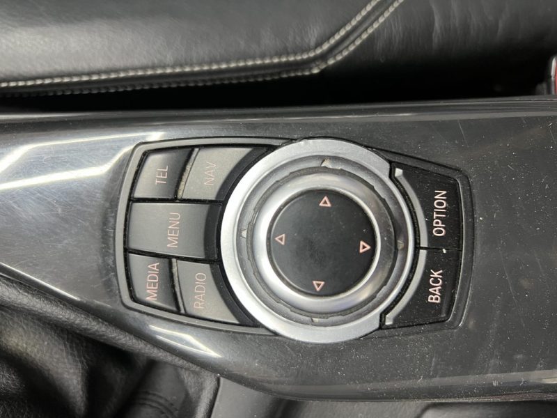 B.M.W. SERIE 1 116D 116CH LOUNGE 3P 2013