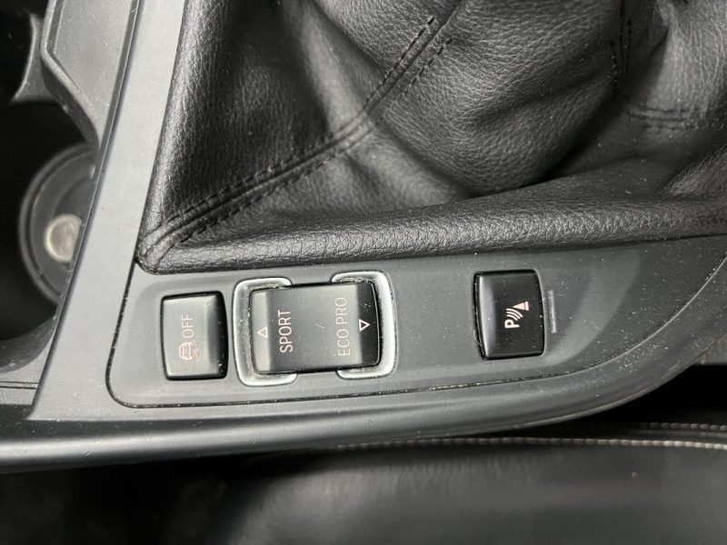 B.M.W. SERIE 1 116D 116CH LOUNGE 3P 2013