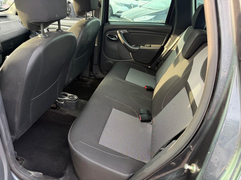 DACIA DUSTER 1.2 TCE 125CH LAURÉATE 4X4 4WD GARANTIE 