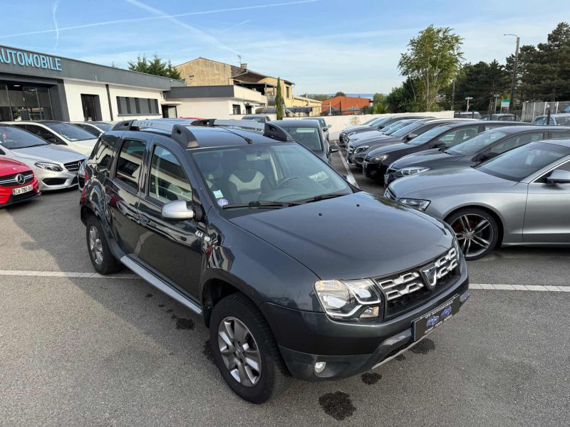 DACIA DUSTER 1.2 TCE 125CH LAURÉATE 4X4 4WD GARANTIE 