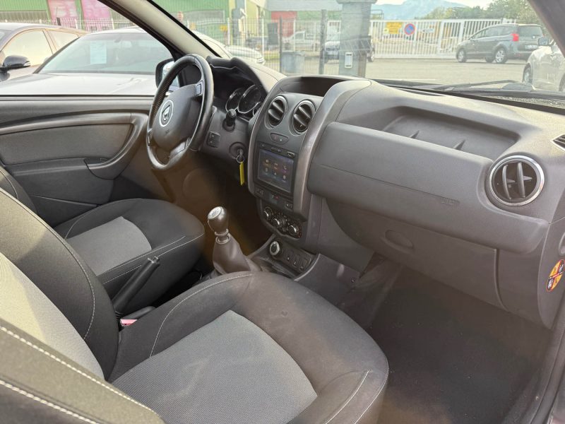 DACIA DUSTER 1.2 TCE 125CH LAURÉATE 4X4 4WD GARANTIE 
