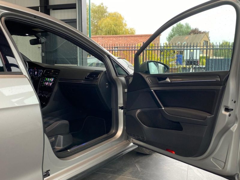 VOLKSWAGEN GOLF 1.4 TSI GTE 204 CH ⚡🚗  📹 Caméra de Recul 🎵 Apple CarPlay / ACC✅ GARANTIE