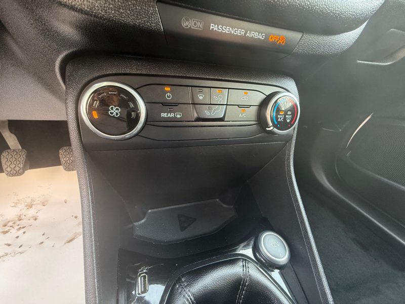 FORD FIESTA FORD FIESTA 7 PHASE 2 1.1I 70CV 1ER MAIN 2018 CRIT\'AIR 1 2018