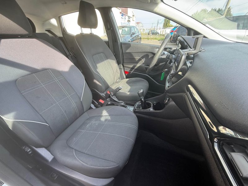 FORD FIESTA FORD FIESTA 7 PHASE 2 1.1I 70CV 1ER MAIN 2018 CRIT\'AIR 1 2018