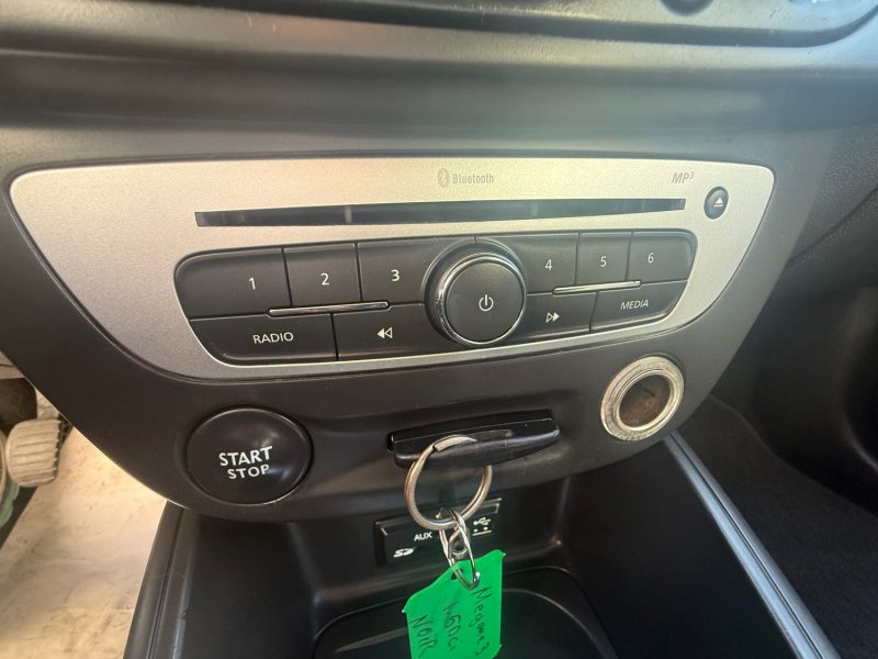 RENAULT MEGANE RENAULT MEGANE 3 PHASE 3 1.5DCI 95CV 2015  2015