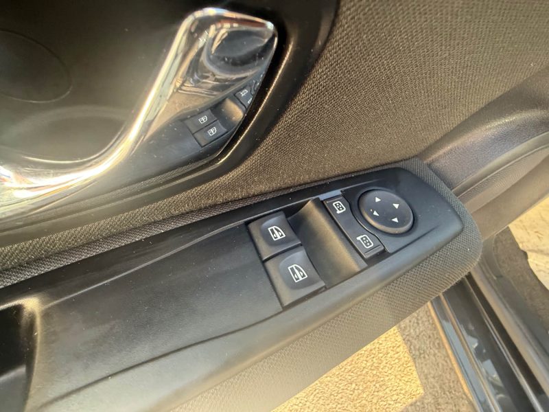 RENAULT MEGANE RENAULT MEGANE 3 PHASE 3 1.5DCI 95CV 2015  2015