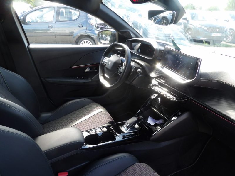 PEUGEOT 208 1.2 TURBO 100CH S&S GT LINE EAT8 34MKM