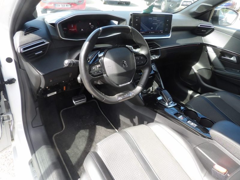 PEUGEOT 208 1.2 TURBO 100CH S&S GT LINE EAT8 34MKM