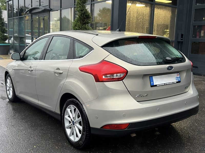 FORD FOCUS III PHASE 2 TITANIUM 1.0 ECOBOOST 100 Cv 1ERE MAIN / GRAND GPS CRIT AIR 1 - GARANTIE 1 AN