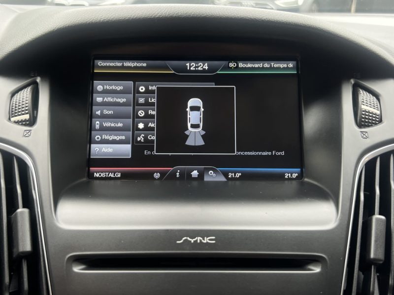 FORD FOCUS III PHASE 2 TITANIUM 1.0 ECOBOOST 100 Cv 1ERE MAIN / GRAND GPS CRIT AIR 1 - GARANTIE 1 AN