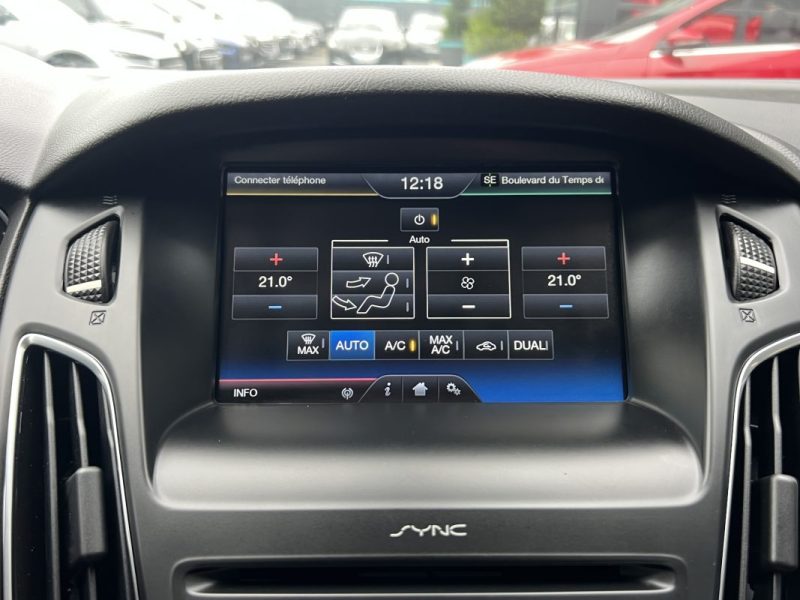FORD FOCUS III PHASE 2 TITANIUM 1.0 ECOBOOST 100 Cv 1ERE MAIN / GRAND GPS CRIT AIR 1 - GARANTIE 1 AN