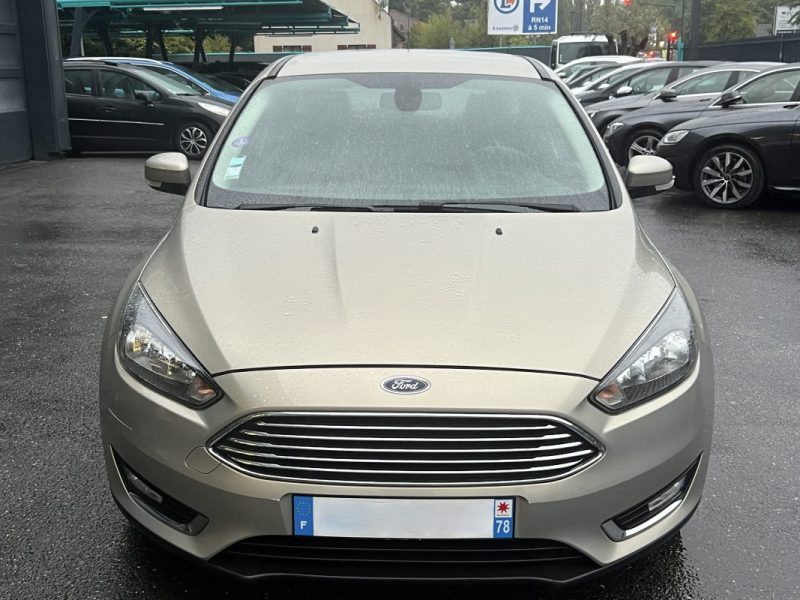 FORD FOCUS III PHASE 2 TITANIUM 1.0 ECOBOOST 100 Cv 1ERE MAIN / GRAND GPS CRIT AIR 1 - GARANTIE 1 AN