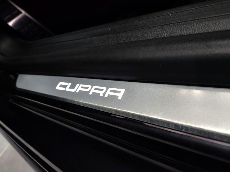 SEAT LEON ST 2019 2.0 TSI 300 4DRIVE CUPRA R DSG7*BEATS*PANO*CAMERA*SIEGES PERF.