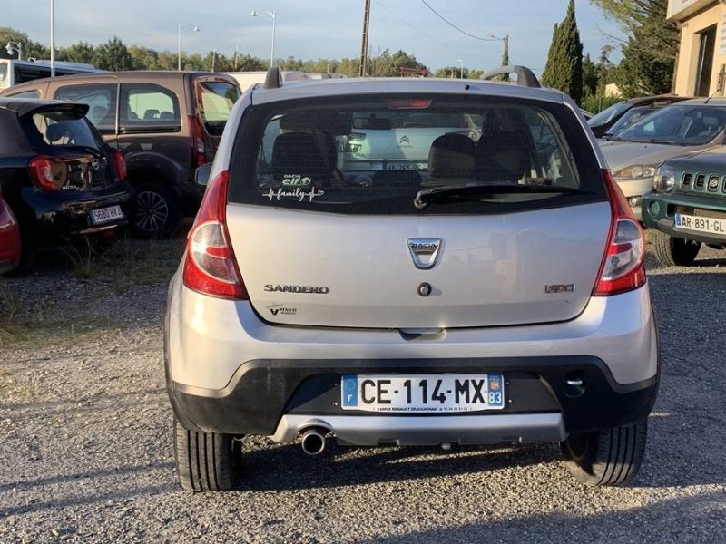 DACIA SANDERO 1.5 DCI 90CH FAP STEPWAY EURO 5 2012