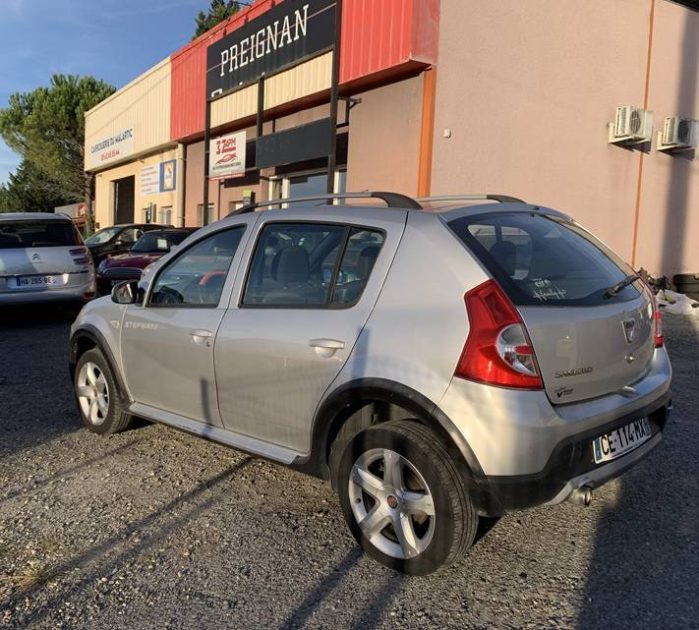 DACIA SANDERO 1.5 DCI 90CH FAP STEPWAY EURO 5 2012
