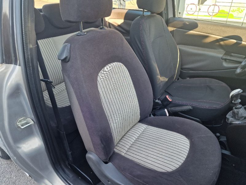 LANCIA YPSILON 1.4 1368CM3 78CV  2008