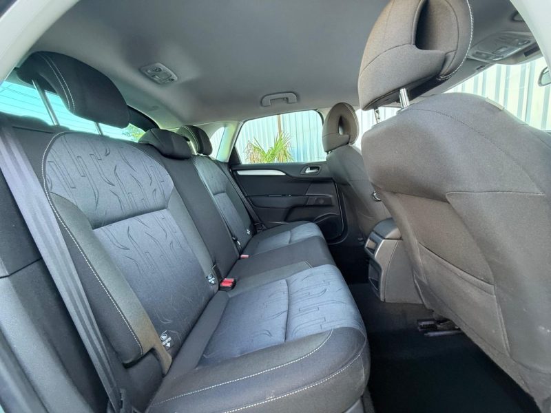 CITROEN C4 1.6 HDI CONFORT 92CV GARANTIE 12 MOIS 