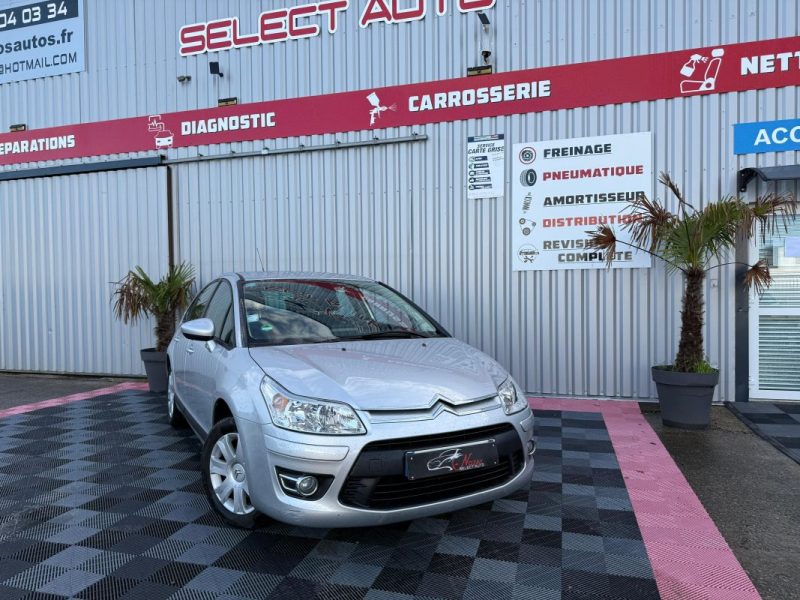  CITROEN C4 TENDANCE 2.0 HDI BVA FAIBLE KILOMETRAGE 135CV GARANTIE 12 MOIS 2009