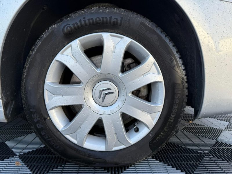  CITROEN C4 TENDANCE 2.0 HDI BVA FAIBLE KILOMETRAGE 135CV GARANTIE 12 MOIS 2009