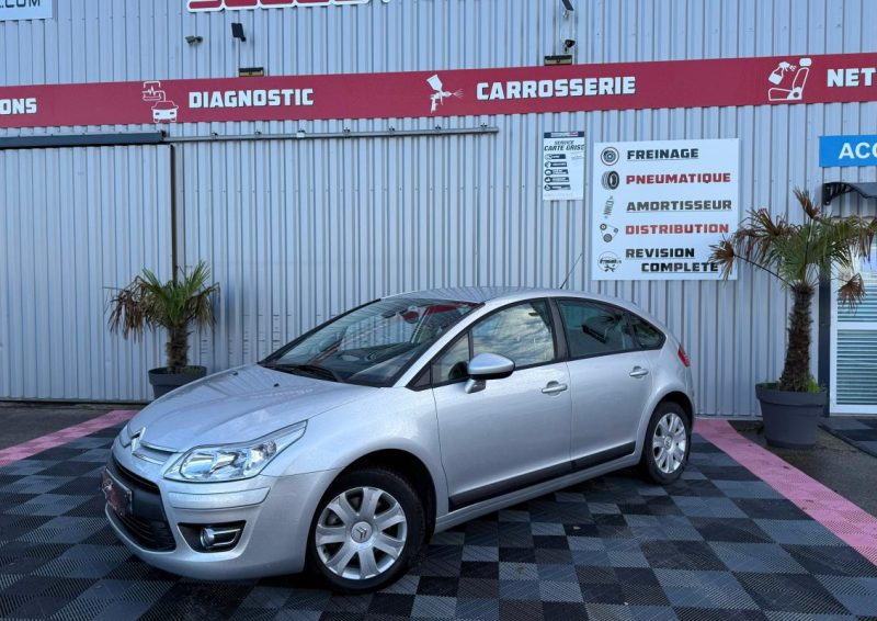  CITROEN C4 TENDANCE 2.0 HDI BVA FAIBLE KILOMETRAGE 135CV GARANTIE 12 MOIS 2009