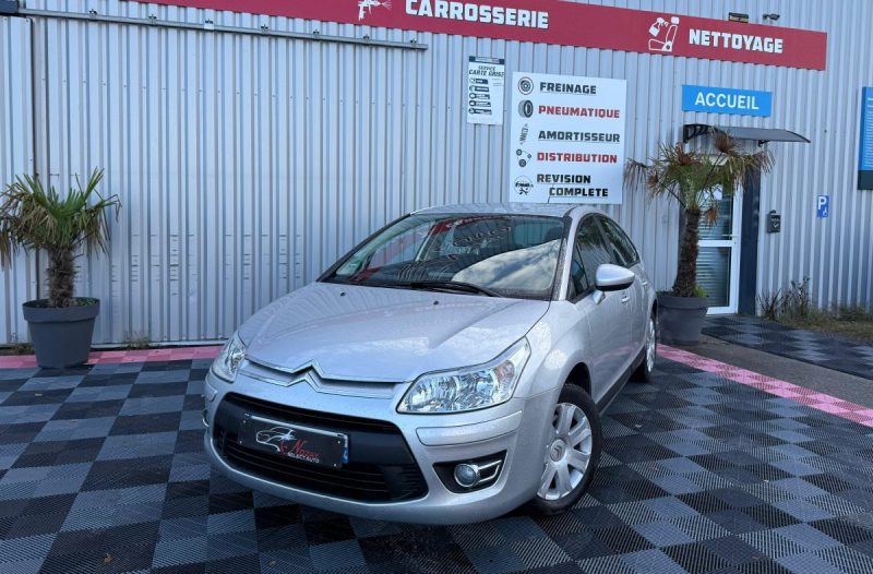  CITROEN C4 TENDANCE 2.0 HDI BVA FAIBLE KILOMETRAGE 135CV GARANTIE 12 MOIS 2009