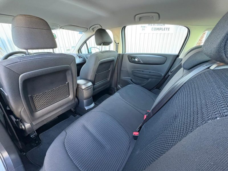  CITROEN C4 TENDANCE 2.0 HDI BVA FAIBLE KILOMETRAGE 135CV GARANTIE 12 MOIS 2009