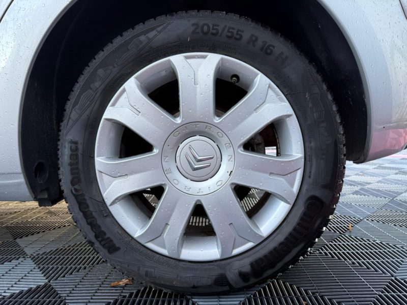  CITROEN C4 TENDANCE 2.0 HDI BVA FAIBLE KILOMETRAGE 135CV GARANTIE 12 MOIS 2009