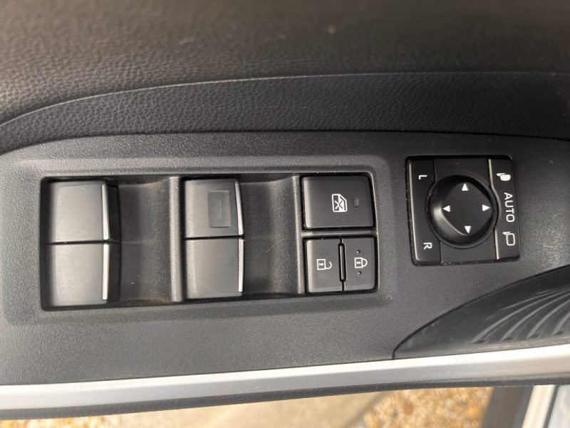 TOYOTA RAV4 Hybride 218ch Lounge Pack Premium 2WD 01/2019